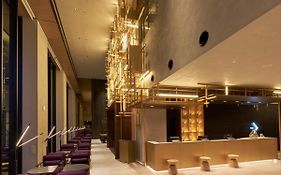 Cross Life Hakata Tenjin